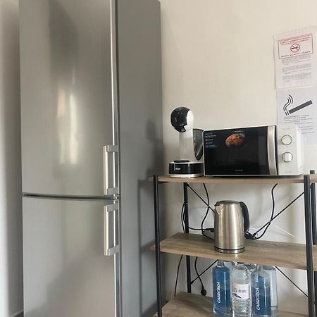 Hostal La Masia Manresa Kültér fotó